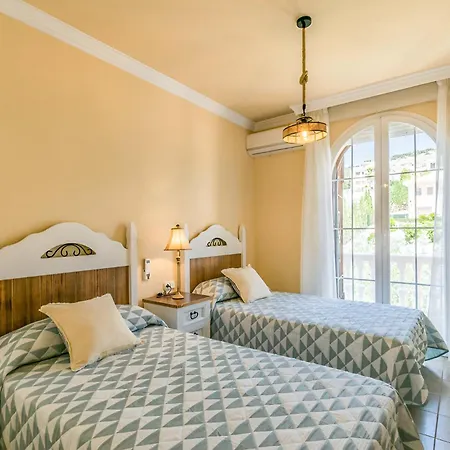 Carmela Holiday home
