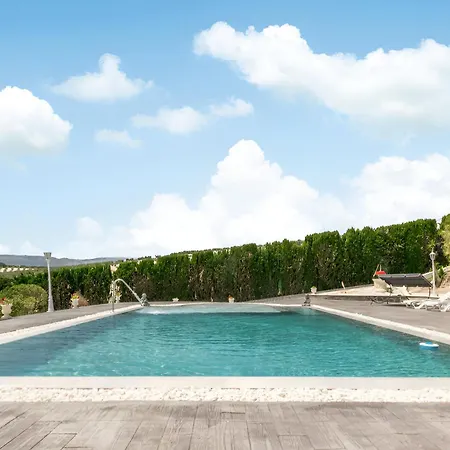 Holiday home Carmela Baena
